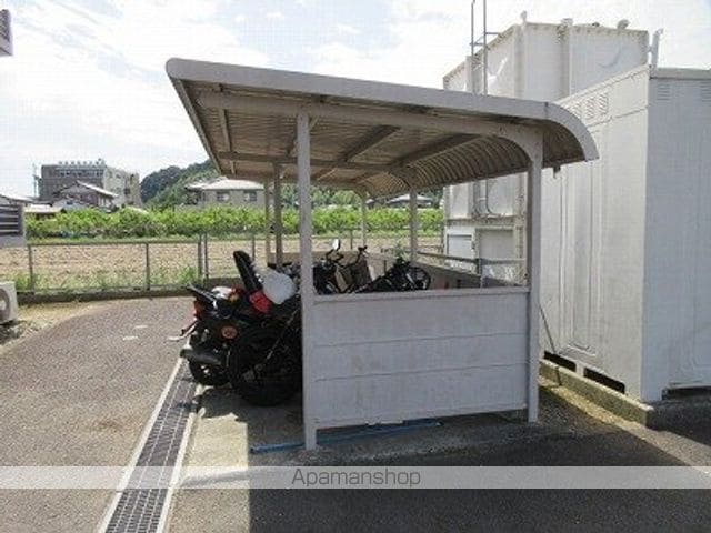 ハレルアナIの外観写真