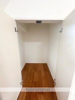 世田谷区桜丘５丁目戸建[3LDK/94.35m2]の内装9