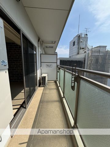 SPECIALEの内装写真