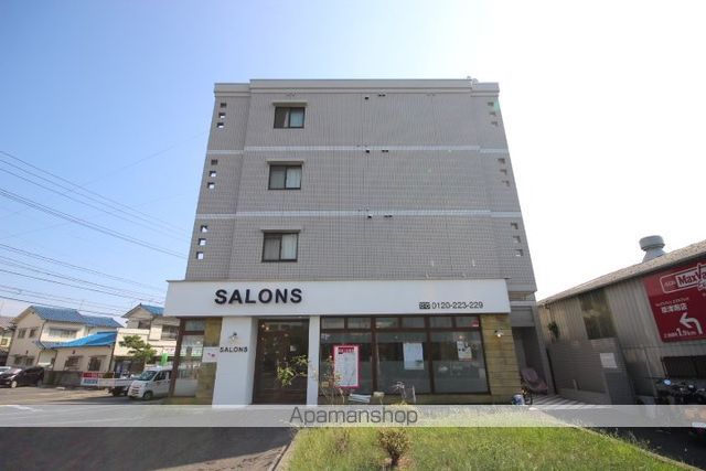 庚午山本ビルの外観写真