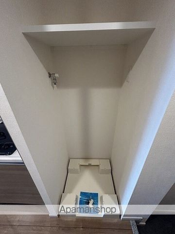 小田急伊勢原駅前マンションの内装写真