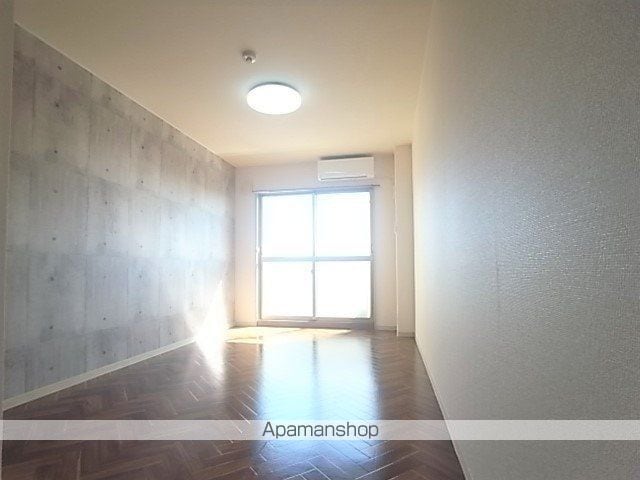 Reveur十一屋の内装写真