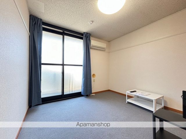 レオパレスヒルズ日野の内装写真
