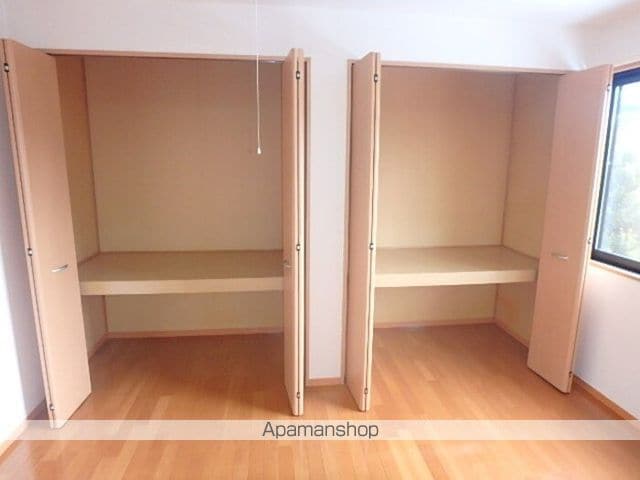 サンライズ油久保 Dの内装写真