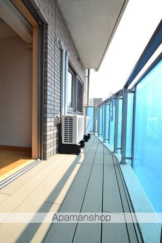 クリスタルビルの内装写真