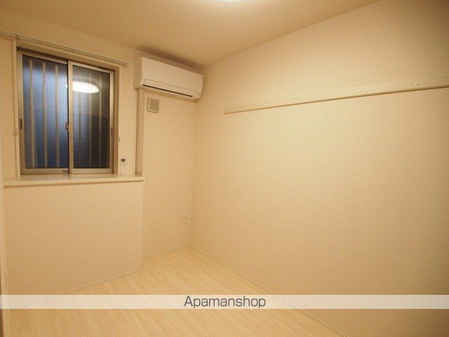 高尾崎 NEW TOWN LA・TERRE Fの内装写真
