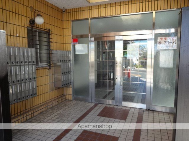 ハイクレスト宮之阪の玄関写真