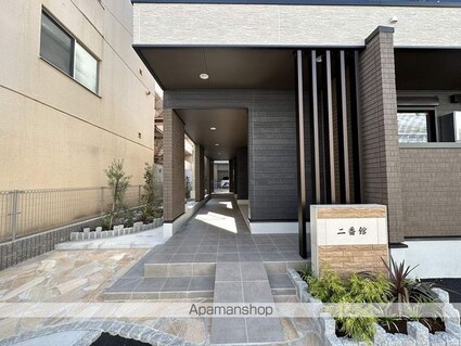 二番館[1K/27.02m2]のエントランス