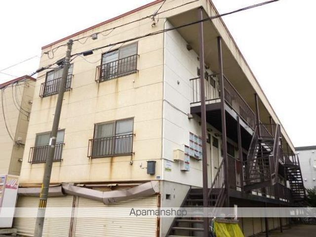 5条マンションA棟の外観写真