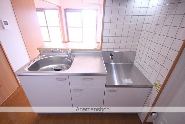 アベニュー花の木の内装写真