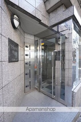 東京都世田谷区松原３丁目[1DK/27.56m2]のエントランス2