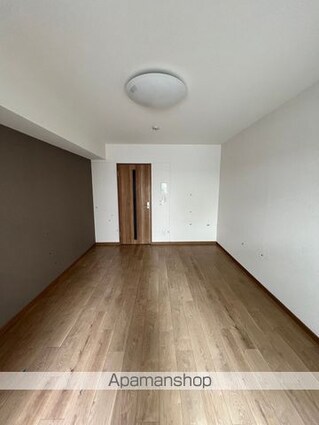 東京都中野区大和町１丁目[2LDK/51.35m2]の共用部1