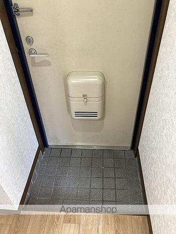 フロムファーストの内装写真