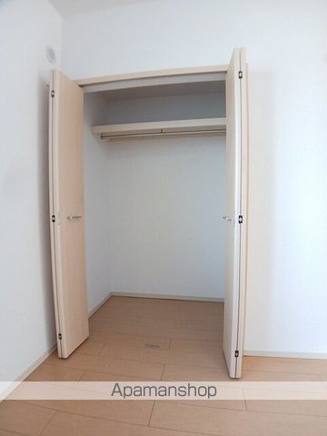 ラピスIIの内装写真