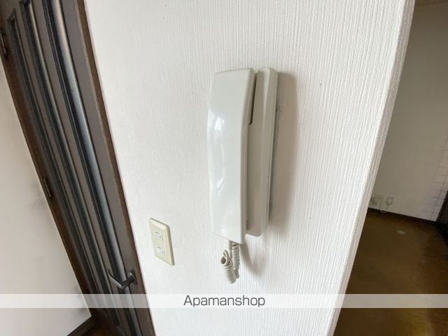 ウッドハウス追分の内装写真