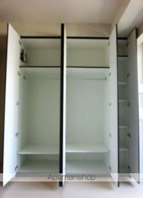 コスモリード市ヶ谷払方町[1R/37.72m2]の収納