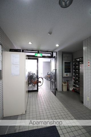 ホーメストハイツ蕃山町の玄関写真