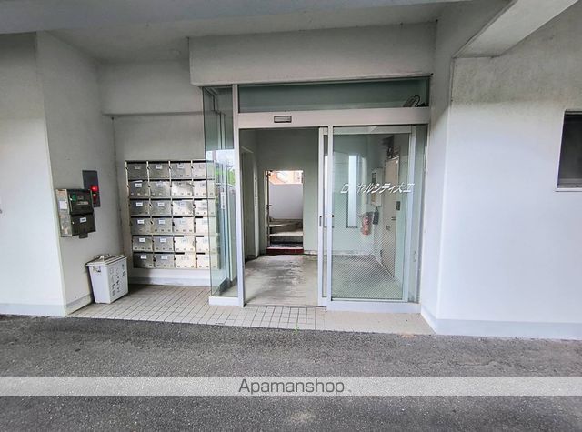 ロイヤルシティ大工の玄関写真