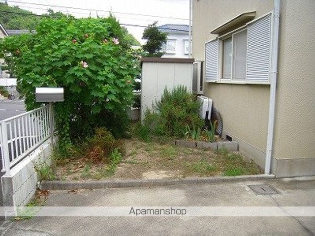 呉市 2階建 築39年の外観写真
