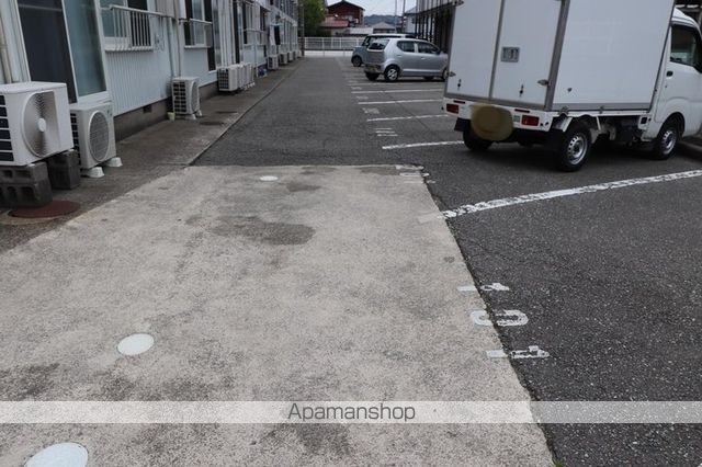 ベルビューKの玄関写真