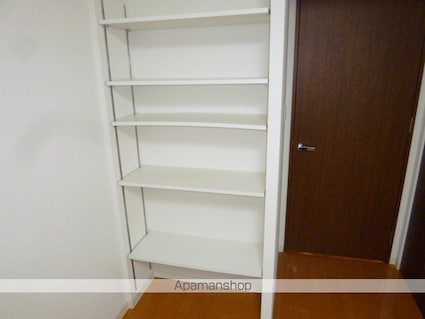 ＫＤＸレジデンス南草津[1K/28m2]の収納