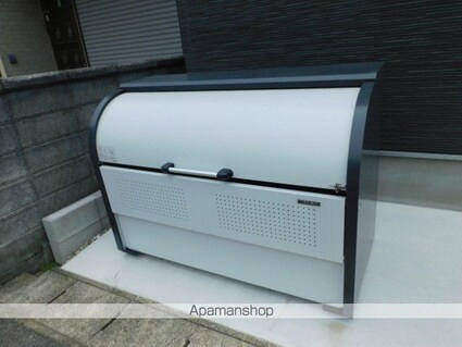 ＣＲＡＳＴＩＮＥ東味鋺３丁目[1K/22.47m2]の共用部3