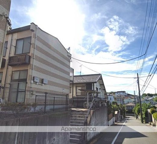 レオパレスFUJIMIの玄関写真