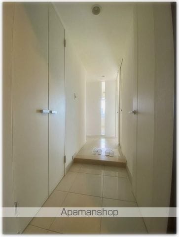 クロスレジデンス大阪新町の内装写真