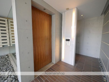 ＨＥＡＲＴＳＷＡＶＥ[1K/48.67m2]のエントランス