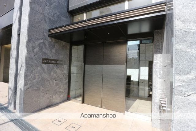 BEL SPAZIO ISSHAの玄関写真