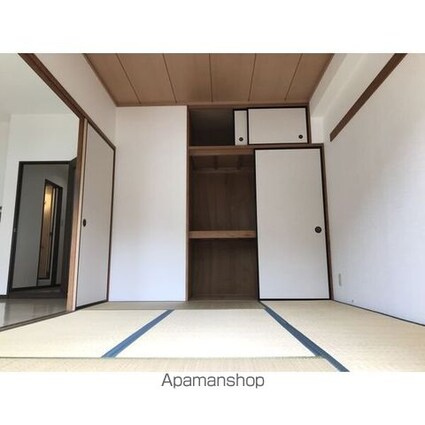 エステート良和Ｓ棟[2LDK/54.5m2]の収納