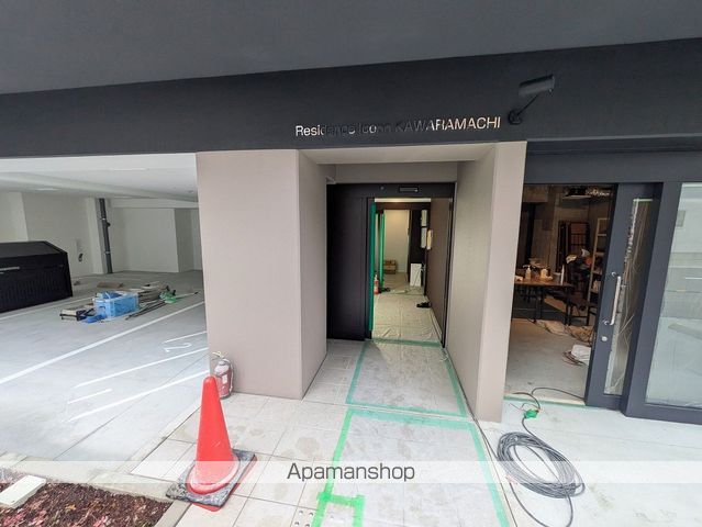 RESIDENCE ICONN KAWARAMACHIの玄関写真