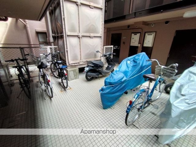 パラツィーナ甲子園口の玄関写真