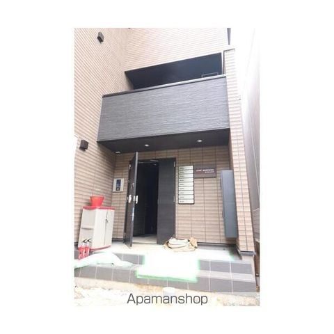 cent quatorzeの玄関写真