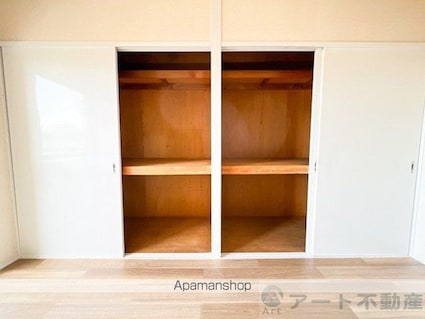 緑風館久万ノ台[2K/42m2]の収納