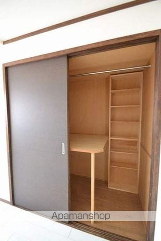 レクサス神田の内装写真