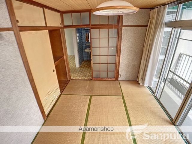 堀ビルの内装写真
