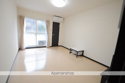 レオネクストＡＯＹＡＭＡ[1K/25.89m2]のリビング・居間1