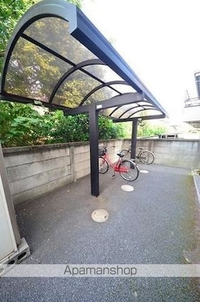 櫻ハウス大八木[1R/19.87m2]の駐車場
