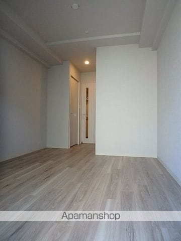 コンフォリア江坂広芝町の内装写真