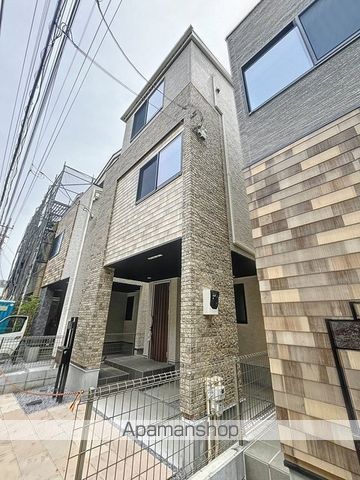 東急田園都市線 あざみ野駅 徒歩16分 3階建 築3年の外観写真