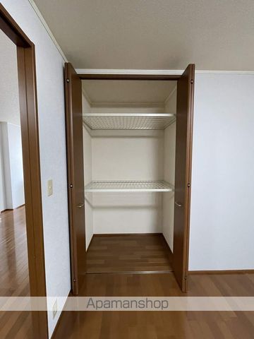 アクロス野町の内装写真