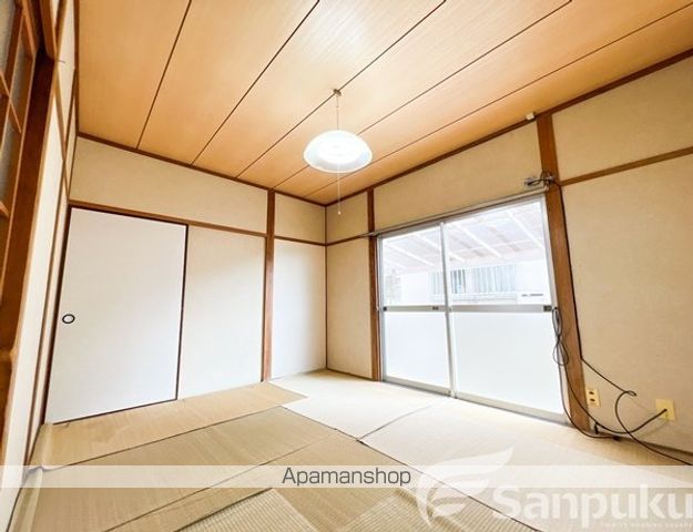 東野4丁目借家の内装写真