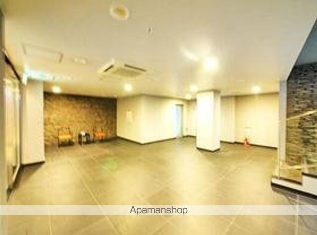 グレンパーク駒場　ＷＥＳＴ棟[3LDK/104.81m2]の外観2