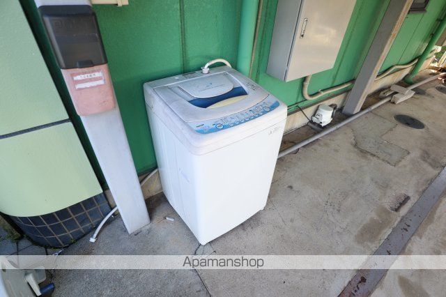 諏訪東生駒ビルの内装写真