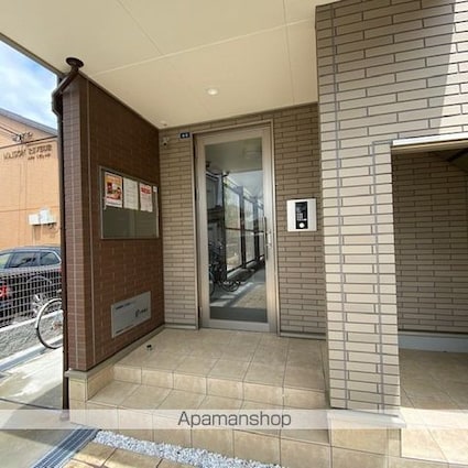 マントヴァーニ[1LDK/41.79m2]のエントランス1