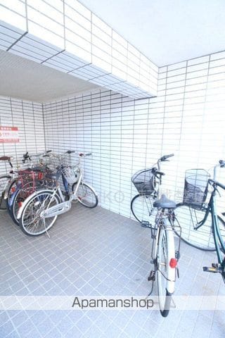 クレール・フランセ・エストゥのその他写真