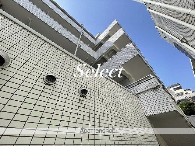 スカイコート横浜山手の外観写真