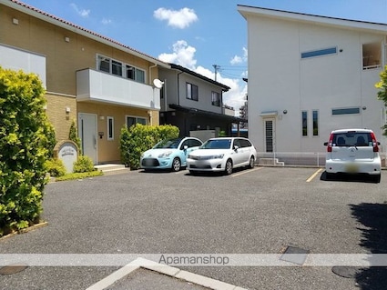 ＳＯＧＮＩ[3LDK/98.84m2]の駐車場