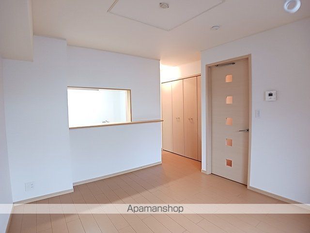 グランソレイユKO Vの内装写真